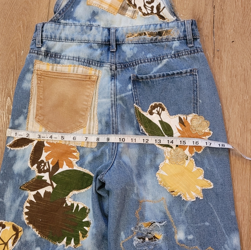Upcycled & Handcrafted Floral Patchwork Denim Ove… - image 5